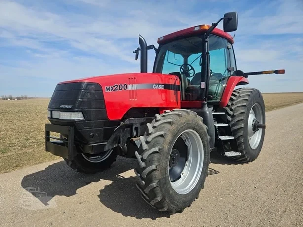 2001 CASE IH MX200